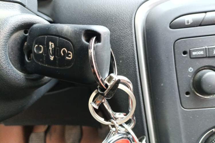 Used Peugeot 308 2013 1.6L Manual YouShang Model Vehicle Key