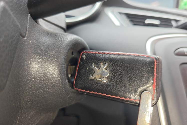 Used Peugeot 308 2013 1.6L Manual YouShang Model Vehicle Key