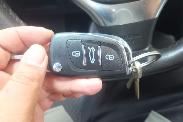 Used Peugeot 308 2013 1.6L Automatic Fashion Model Vehicle Key