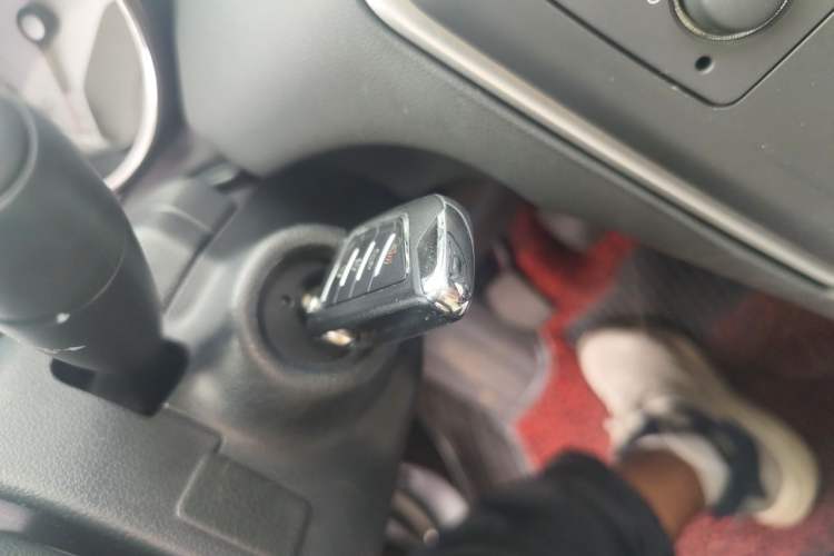 Used Peugeot 308 2013 1.6L Manual YouShang Model Vehicle Key