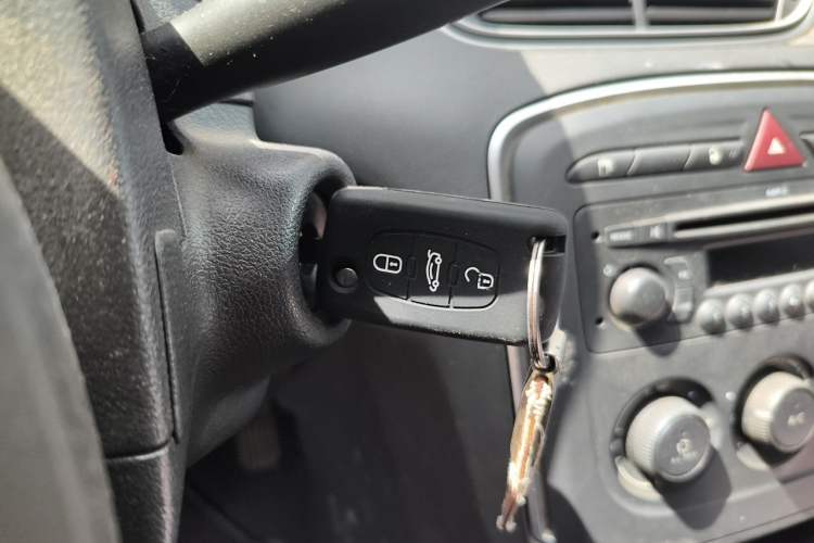 Used Peugeot 308 2013 1.6L Manual YouShang Model Vehicle Key