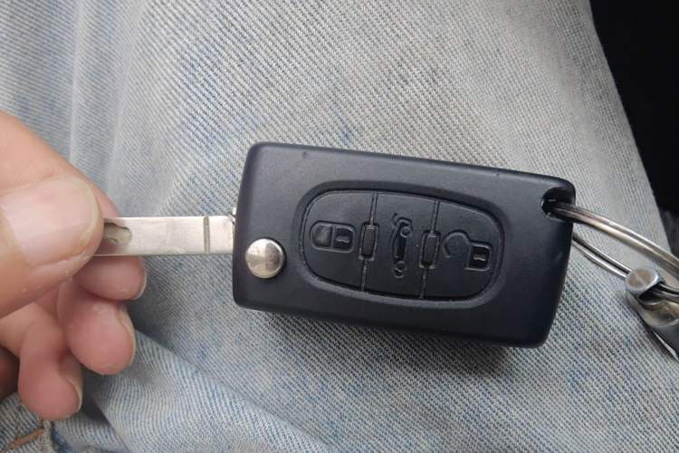 Used Peugeot 308 2013 1.6L Manual YouShang Model Vehicle Key