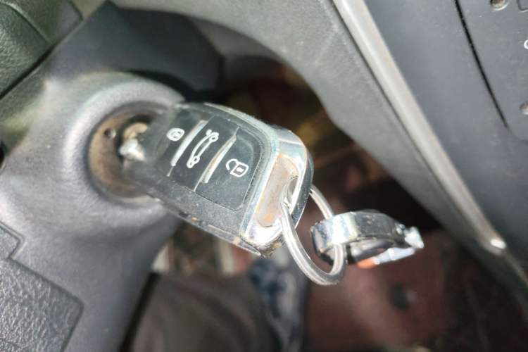 Used Peugeot 308 2013 1.6L Manual YouShang Model Vehicle Key