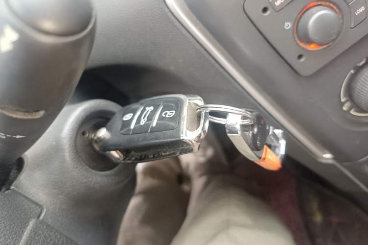 Used Peugeot 308 2013 1.6L Manual YouShang Model Vehicle Key