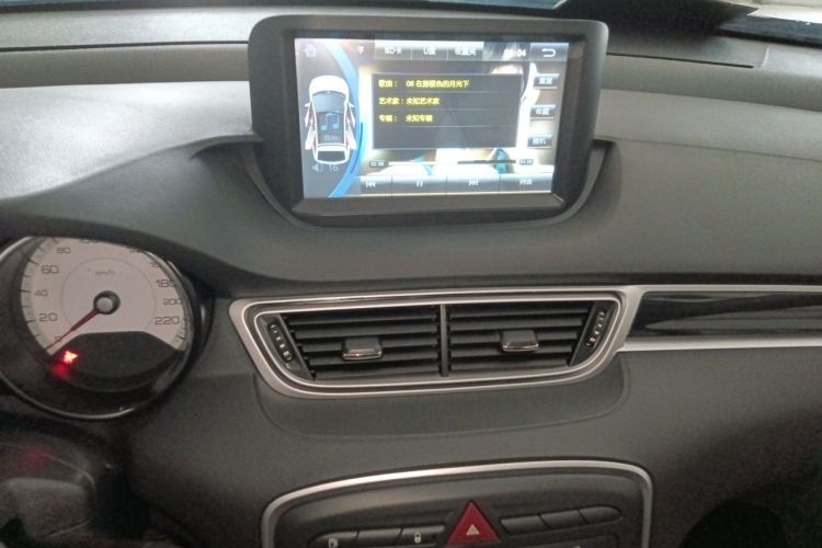 Used Peugeot 308  Audio And AC Panel