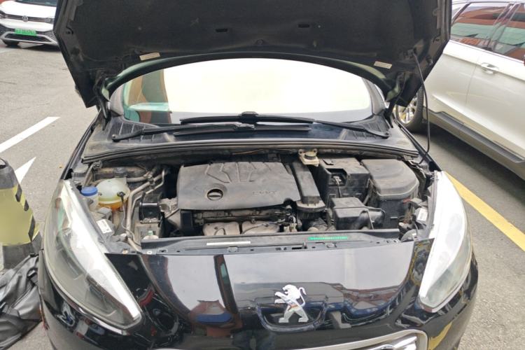 Used Peugeot 308 2014 Enjoyment Edition Classic 1.6L Automatic Fashion Model Engine Bay