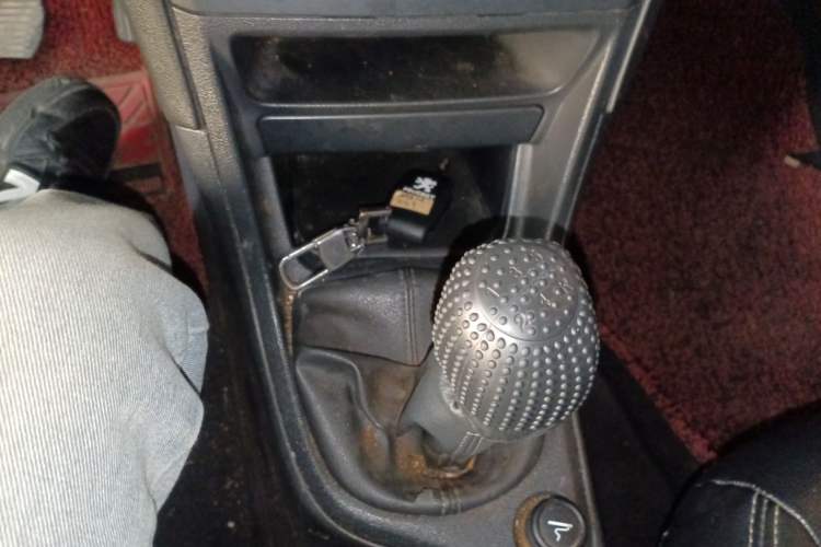 Used Peugeot 308 2014 Enjoy Edition Classic 1.6L Manual YouShang Model Gear Lever