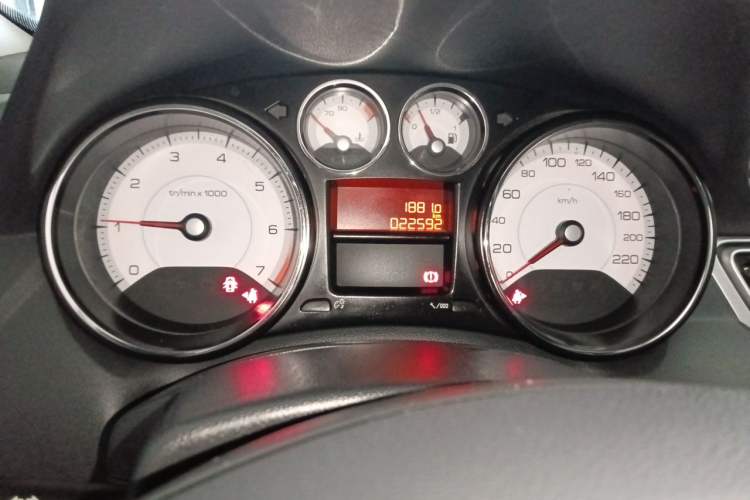 Used Peugeot 308  Instrument Cluster