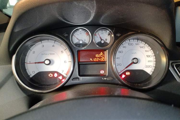 Used Peugeot 308 2014 Enjoy Edition Classic 1.6L Manual YouShang Model Instrument Cluster