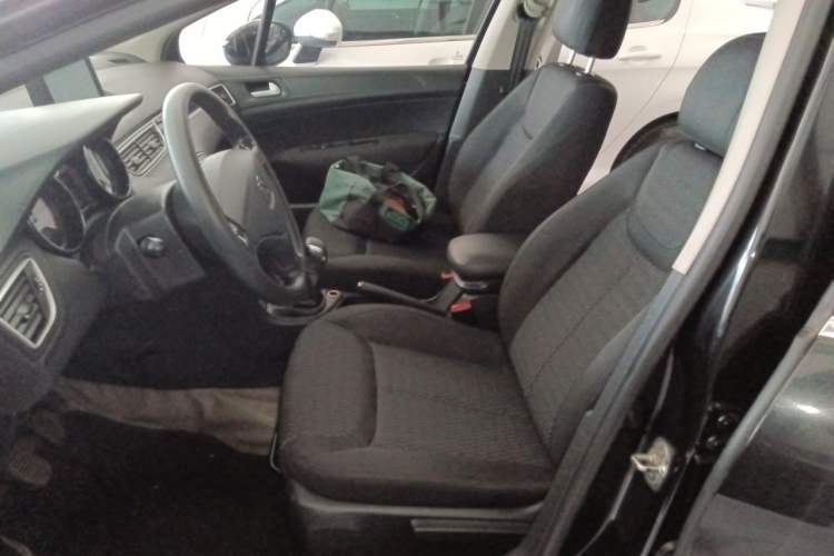 Used Peugeot 308  Left Front Seat
