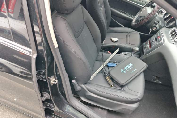 Used Peugeot 308 2014 Enjoyment Edition Classic 1.6L Automatic Fashion Model Right Front Seat