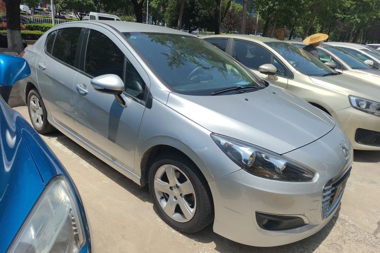 Used Peugeot 308 2014 Enjoy Edition Classic 1.6L Automatic Premium Model Exterior 2