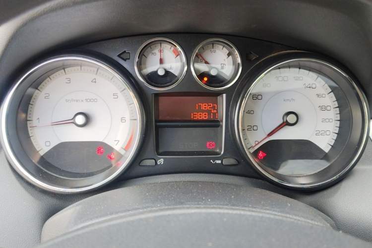 Used Peugeot 308 2014 Enjoy Edition Classic 1.6L Manual YouShang Model Instrument Cluster