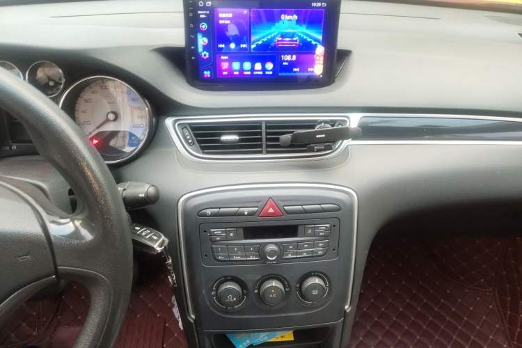 Used Peugeot 308 2014 Enjoy Edition Classic 1.6L Automatic Premium Model Audio And AC Panel