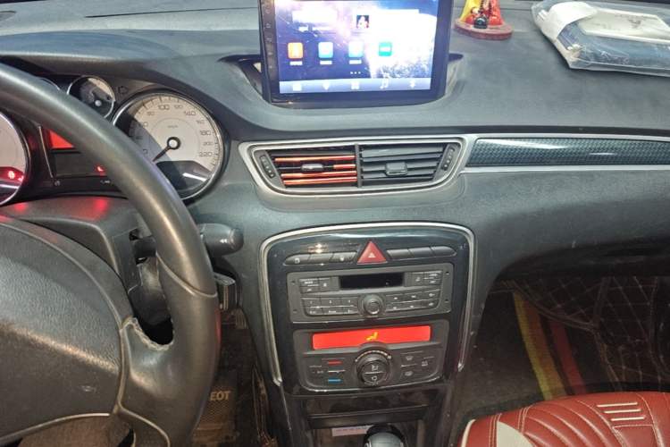 Used Peugeot 308 2014 Enjoyment Edition Classic 1.6L Automatic Fashion Model Audio And AC Panel