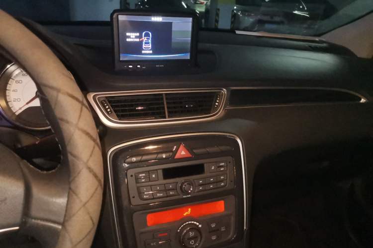 Used Peugeot 308 2014 Enjoy Edition Classic 1.6L Automatic Premium Model Audio And AC Panel