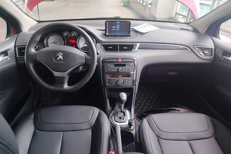 Used Peugeot 308 2014 Enjoy Edition Classic 1.6L Automatic Premium Model Center Console