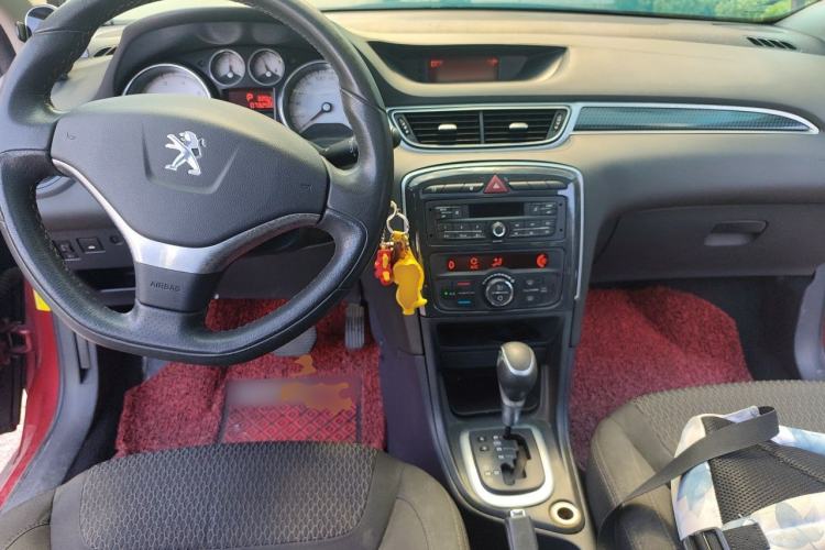 Used Peugeot 308 2014 Enjoyment Edition Classic 1.6L Automatic Fashion Model Center Console
