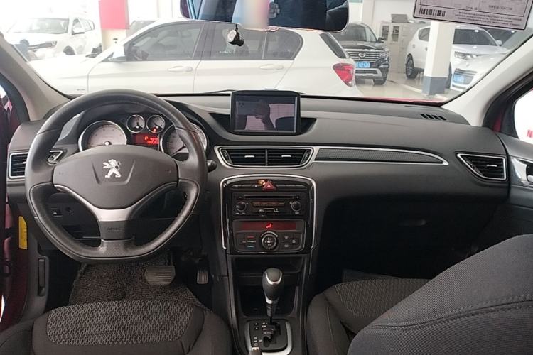 Used Peugeot 308 2014 Enjoyment Edition Classic 1.6L Automatic Fashion Model Center Console