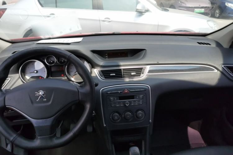 Used Peugeot 308 2014 Enjoy Edition Classic 1.6L Manual YouShang Model Center Console