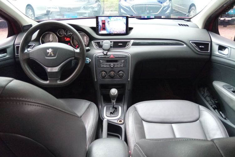 Used Peugeot 308 2014 Enjoy Edition Classic 1.6L Automatic Premium Model Center Console