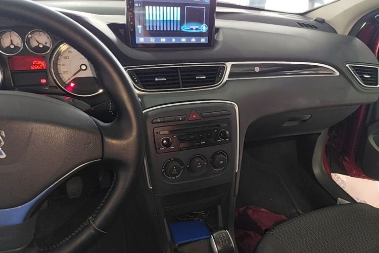 Used Peugeot 308 2014 Enjoy Edition Classic 1.6L Manual YouShang Model Center Console