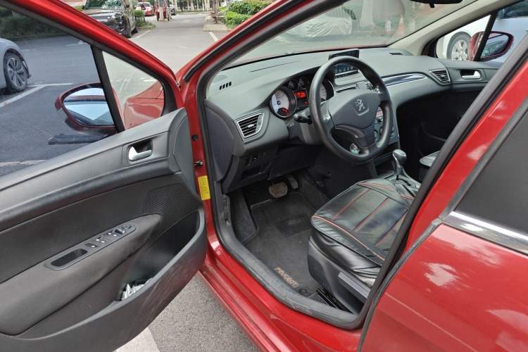 Used Peugeot 308 2014 Enjoy Edition Classic 1.6L Automatic Premium Model Driver Seat
