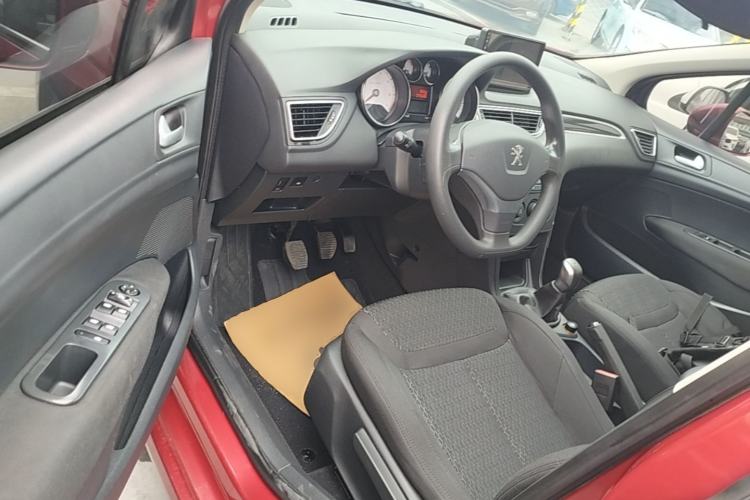 Used Peugeot 308 2014 Enjoy Edition Classic 1.6L Manual YouShang Model Driver Seat