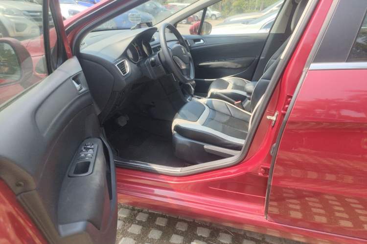 Used Peugeot 308 2014 Enjoy Edition Classic 1.6L Automatic Premium Model Driver Seat