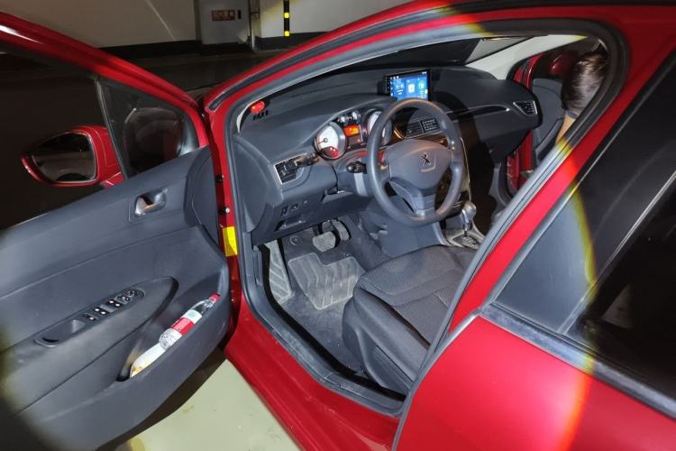 Used Peugeot 308 2014 Enjoy Edition Classic 1.6L Automatic Premium Model Driver Seat