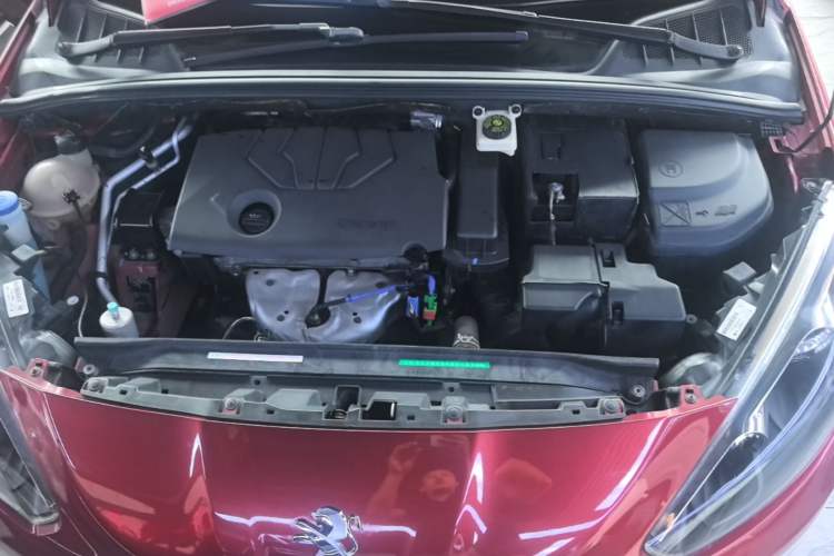 Used Peugeot 308 2014 Enjoyment Edition Classic 1.6L Automatic Fashion Model Engine Bay