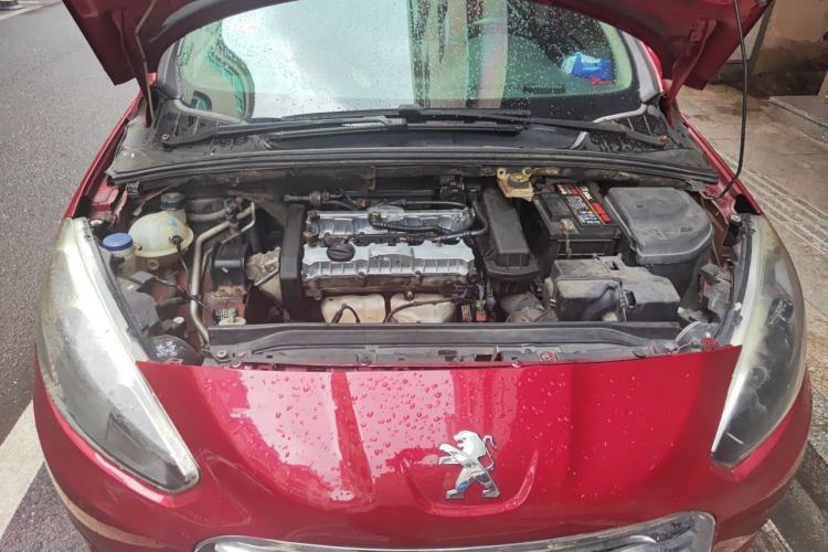 Used Peugeot 308 2014 Enjoyment Edition Classic 1.6L Automatic Fashion Model Engine Bay