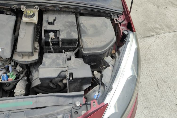 Used Peugeot 308 2014 Enjoyment Edition Classic 1.6L Automatic Fashion Model Engine Bay Left