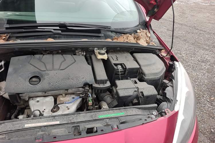 Used Peugeot 308 2014 Enjoyment Edition Classic 1.6L Automatic Fashion Model Engine Bay Left