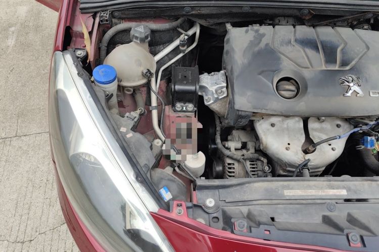 Used Peugeot 308 2014 Enjoyment Edition Classic 1.6L Automatic Fashion Model Engine Bay Right