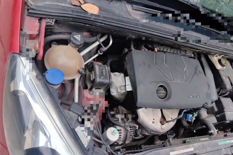Used Peugeot 308 2014 Enjoy Edition Classic 1.6L Manual YouShang Model Engine Bay Right