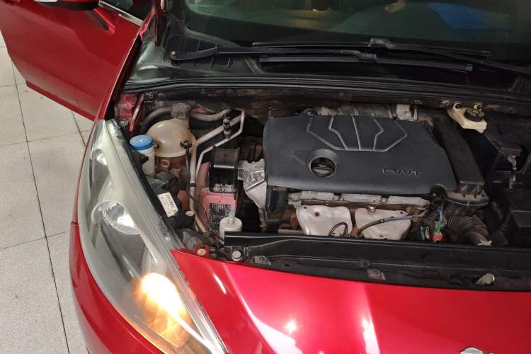 Used Peugeot 308 2014 Enjoy Edition Classic 1.6L Manual YouShang Model Engine Bay Right