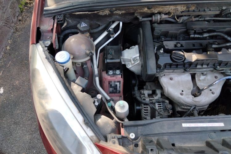 Used Peugeot 308 2014 Enjoyment Edition Classic 1.6L Automatic Fashion Model Engine Bay Right