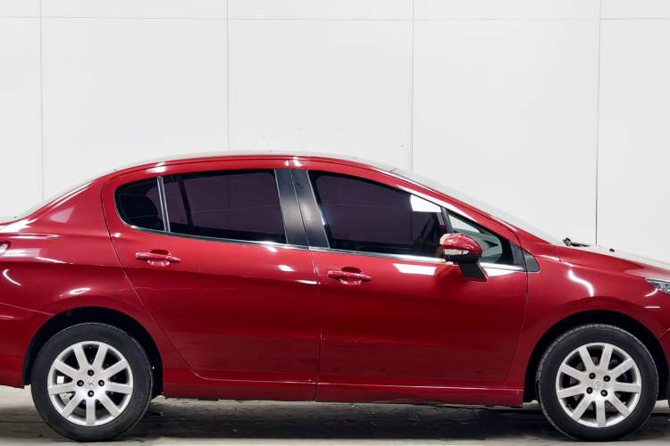 Used Peugeot 308 2014 Enjoyment Edition Classic 1.6L Automatic Fashion Model Exterior 6