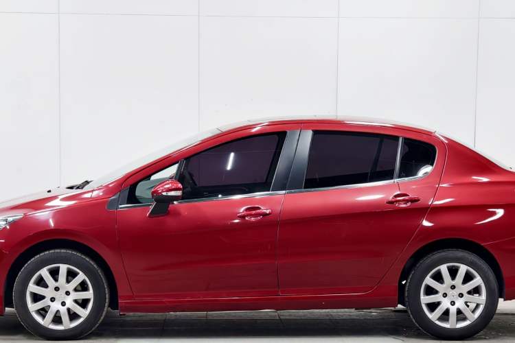 Used Peugeot 308 2014 Enjoyment Edition Classic 1.6L Automatic Fashion Model Exterior 7
