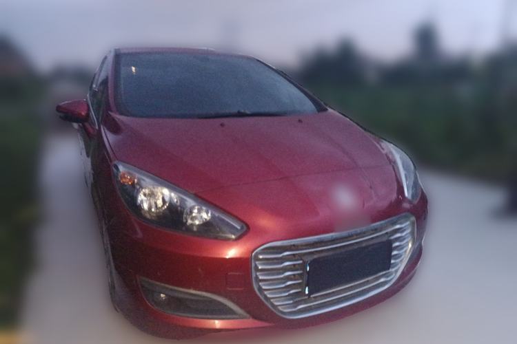 Used Peugeot 308 2014 Enjoy Edition Classic 1.6L Manual Fashion Model Front Right 45 Deg