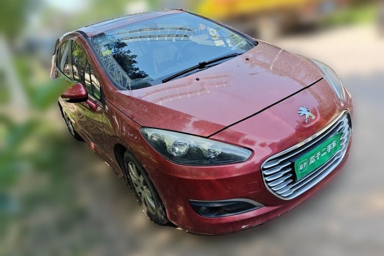Used Peugeot 308 2014 Enjoyment Edition Classic 1.6L Automatic Fashion Model Front Right 45 Deg