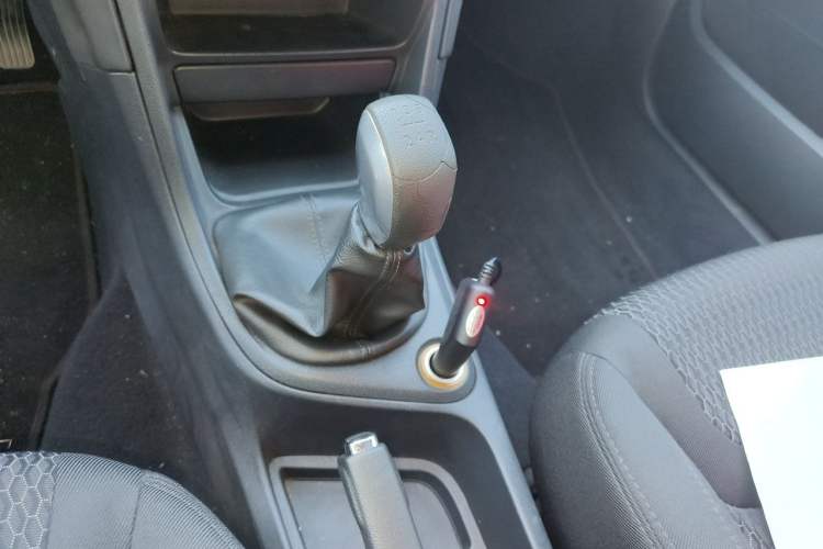 Used Peugeot 308 2014 Enjoy Edition Classic 1.6L Manual YouShang Model Gear Lever