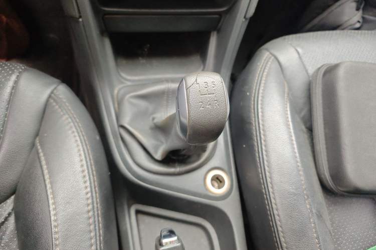 Used Peugeot 308 2014 Enjoy Edition Classic 1.6L Manual YouShang Model Gear Lever