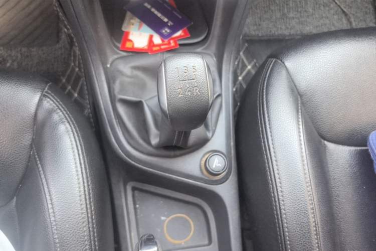 Used Peugeot 308 2014 Enjoy Edition Classic 1.6L Manual YouShang Model Gear Lever