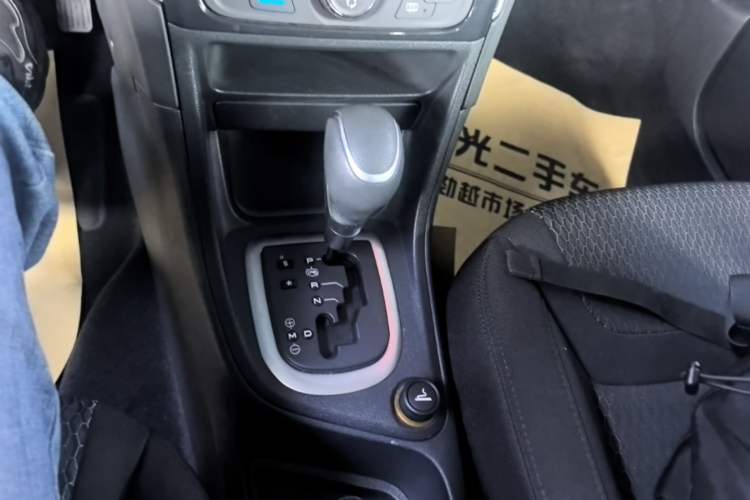 Used Peugeot 308 2014 Enjoyment Edition Classic 1.6L Automatic Fashion Model Gear Lever