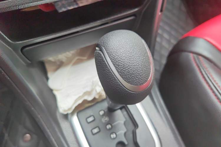 Used Peugeot 308 2014 Enjoyment Edition Classic 1.6L Automatic Fashion Model Gear Lever