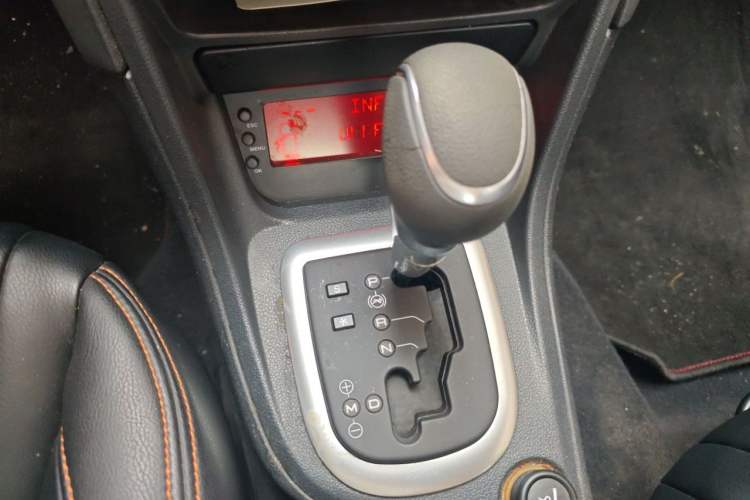 Used Peugeot 308 2014 Enjoyment Edition Classic 1.6L Automatic Fashion Model Gear Lever