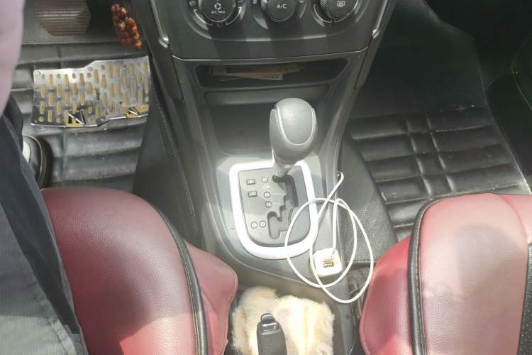 Used Peugeot 308 2014 Enjoy Edition Classic 1.6L Automatic Premium Model Gear Lever