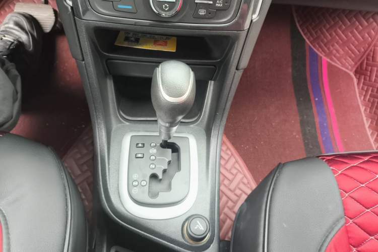 Used Peugeot 308 2014 Enjoyment Edition Classic 1.6L Automatic Fashion Model Gear Lever
